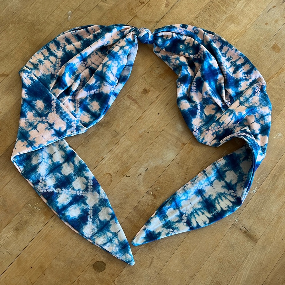 Skatie Swim Top